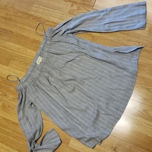 Cloth & Stone gray/White striped off the shoulder top size XS